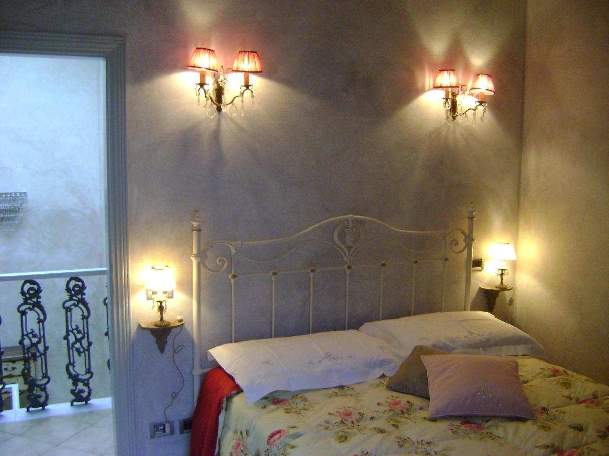 Hotel La Petite Maison Viareggio Habitación foto